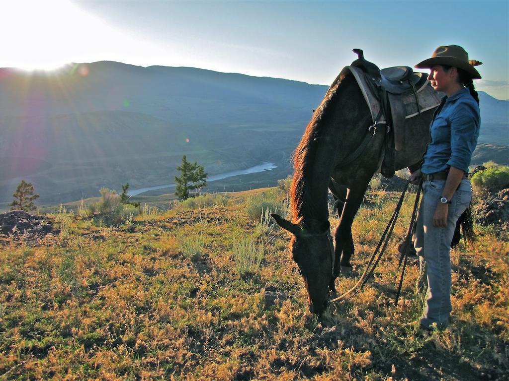 Vila Sundance Guest Ranch Ashcroft Exteriér fotografie