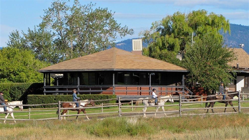 Vila Sundance Guest Ranch Ashcroft Exteriér fotografie